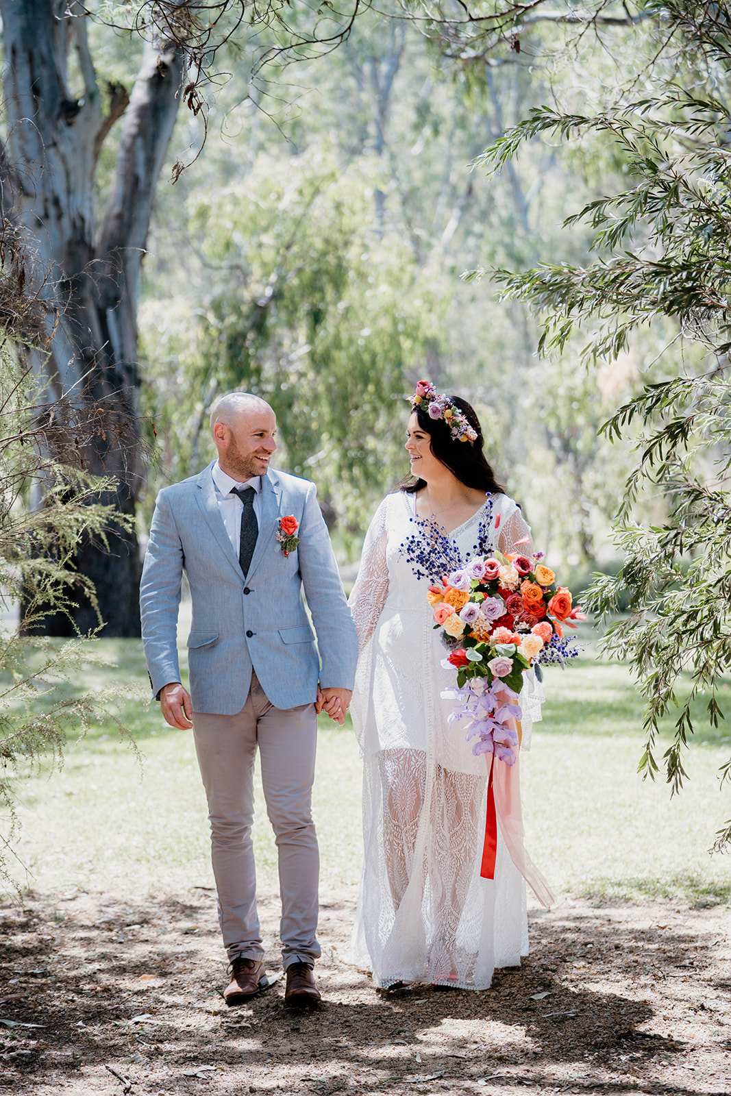 Candid bride and groom photo. Natural wedding photography. Outdoor wedding photo. Albury wedding photographer.