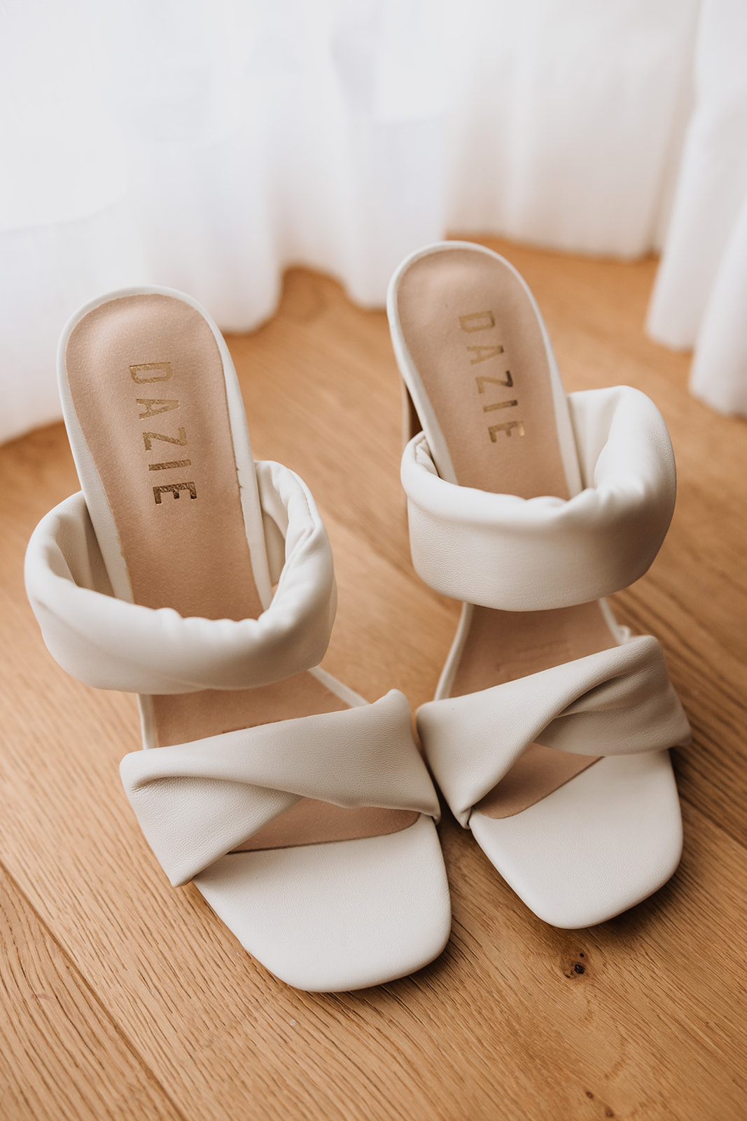 Dazie white bridal shoes 
