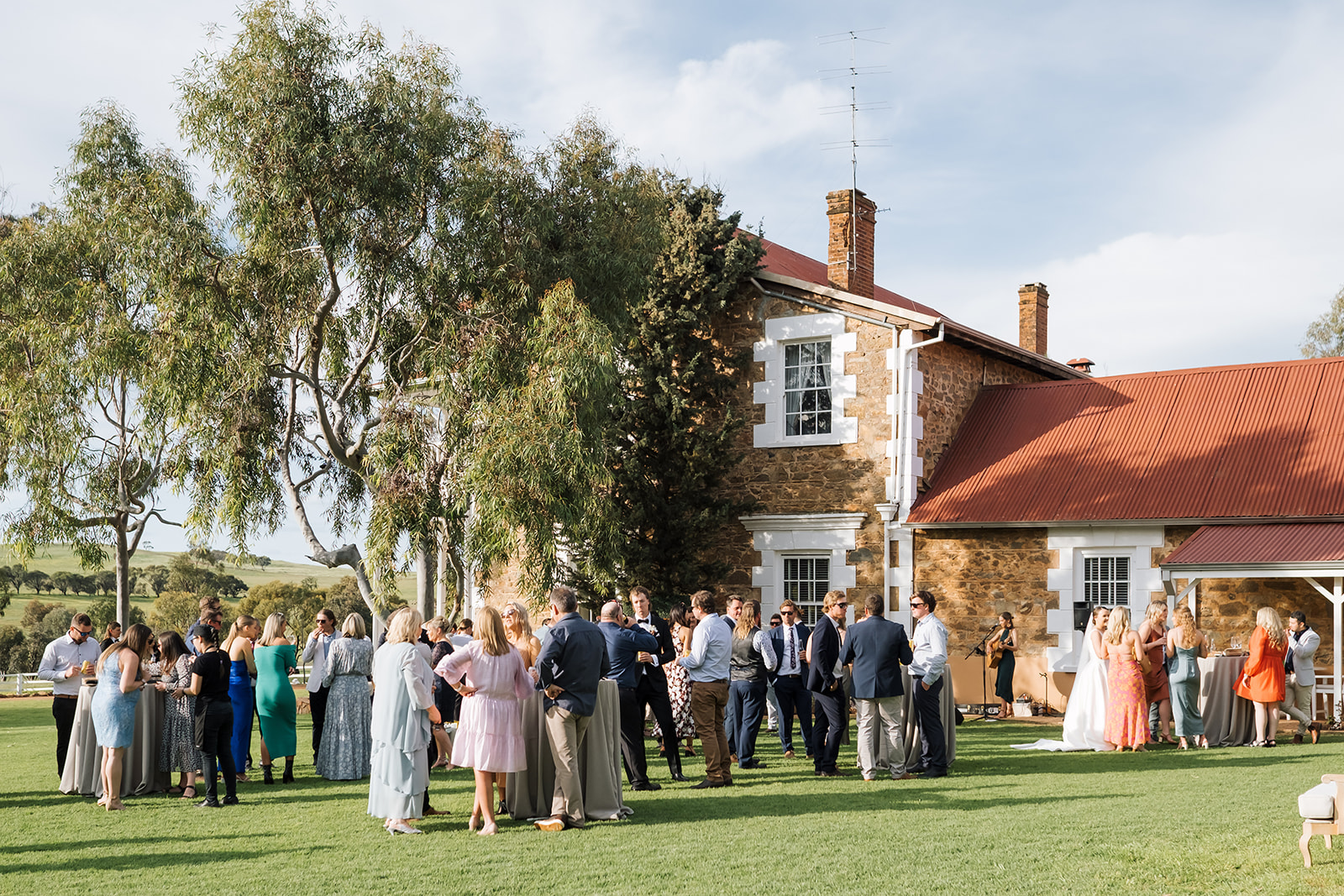 Buckland Estate wedding on the lawns