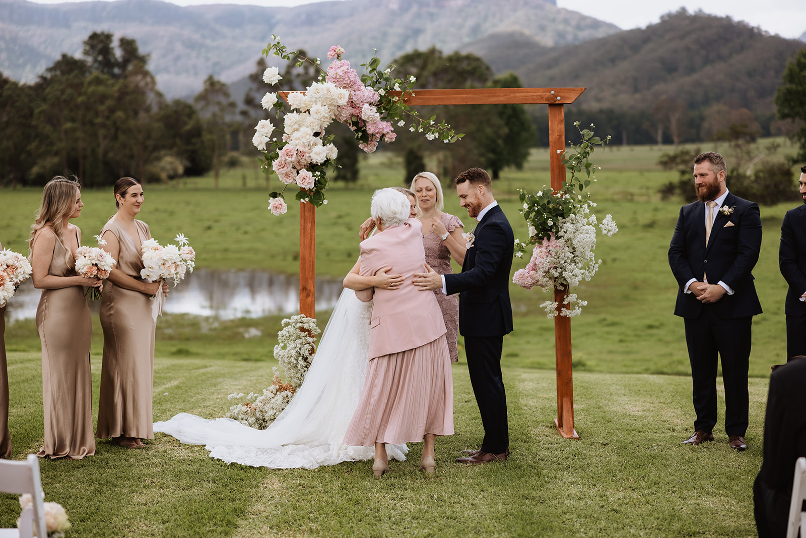 Melross Kangaroo Valley Wedding Ceremony