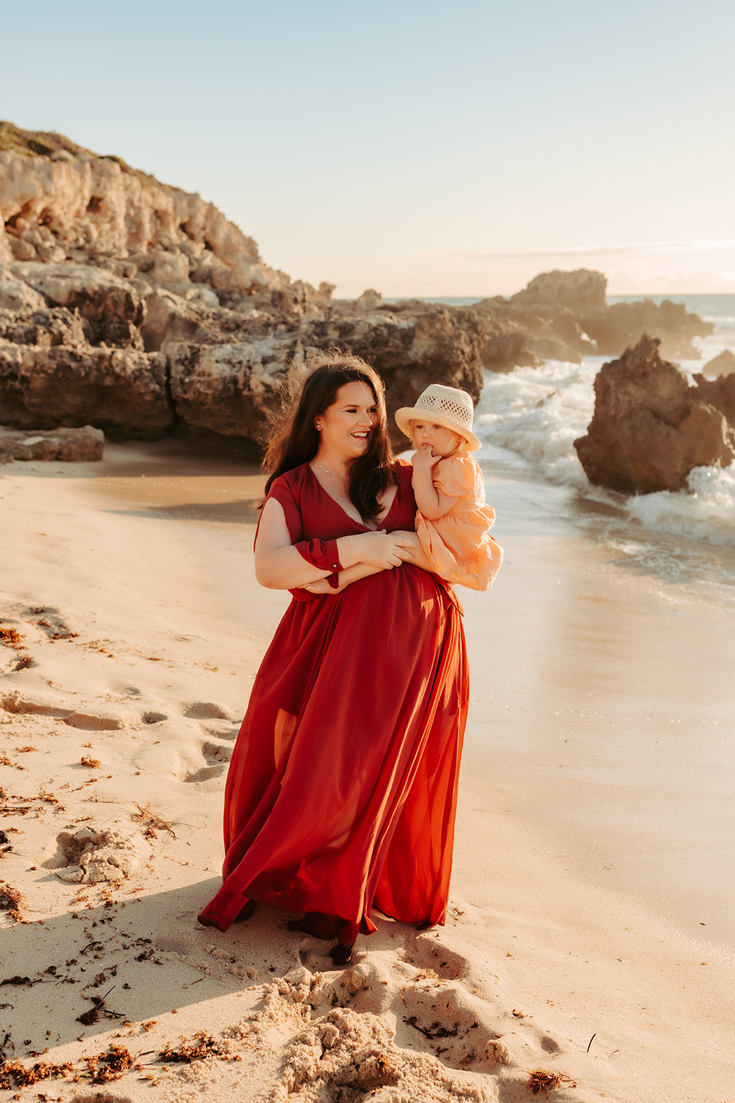 Motherhood and Maternity photographer specializing in relaxed and unposed photos. Perth's best locations!