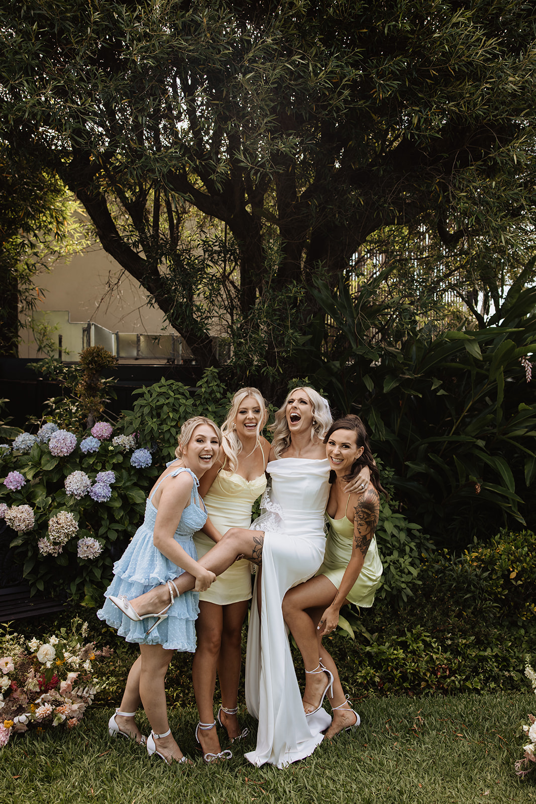 Bride and bridesmaids at the Wedding in Lindesay House, Darling Point New South Wales