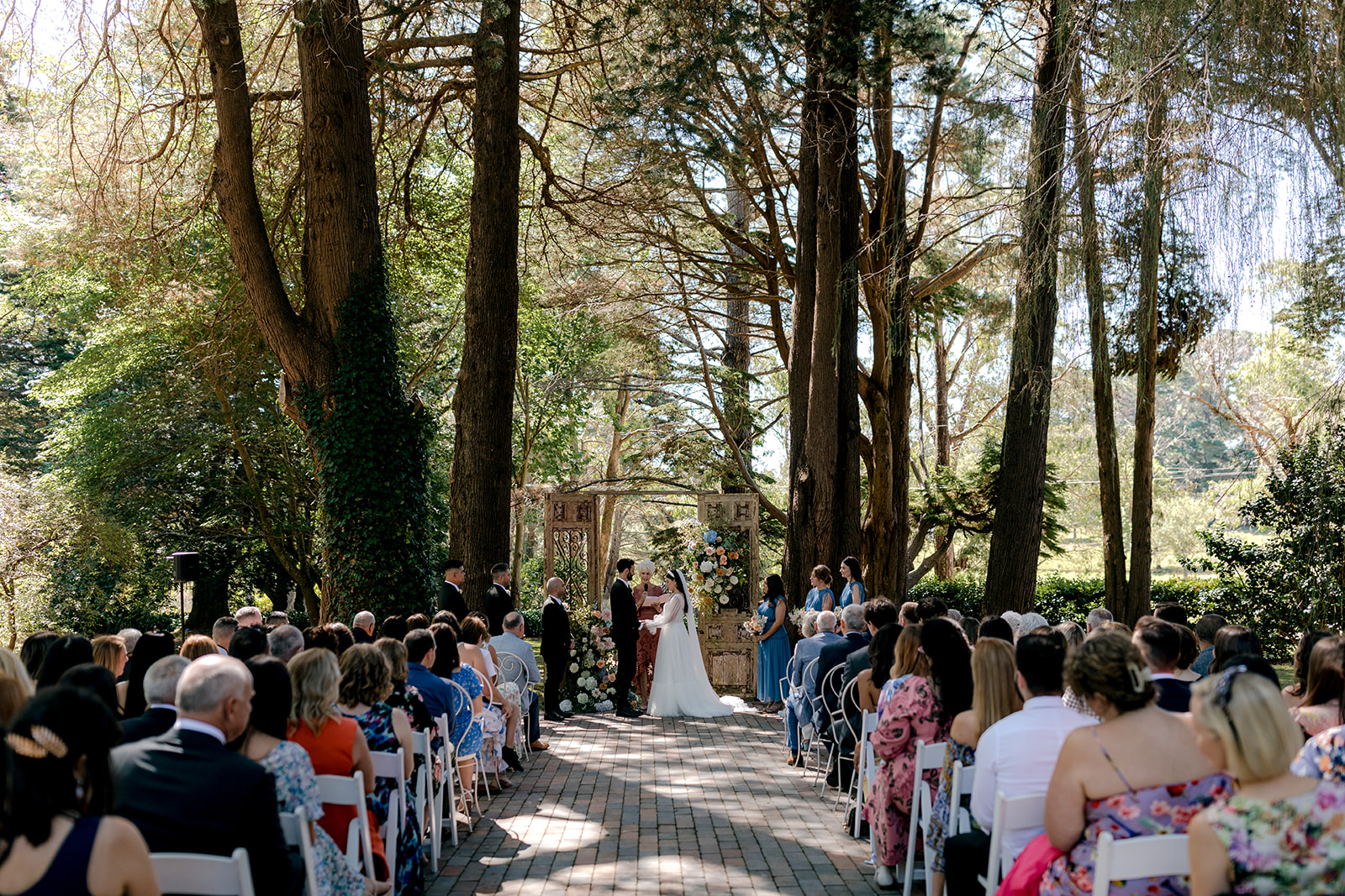 Elegant country wedding at Montrose House in the Southern Highlands of NSW.
