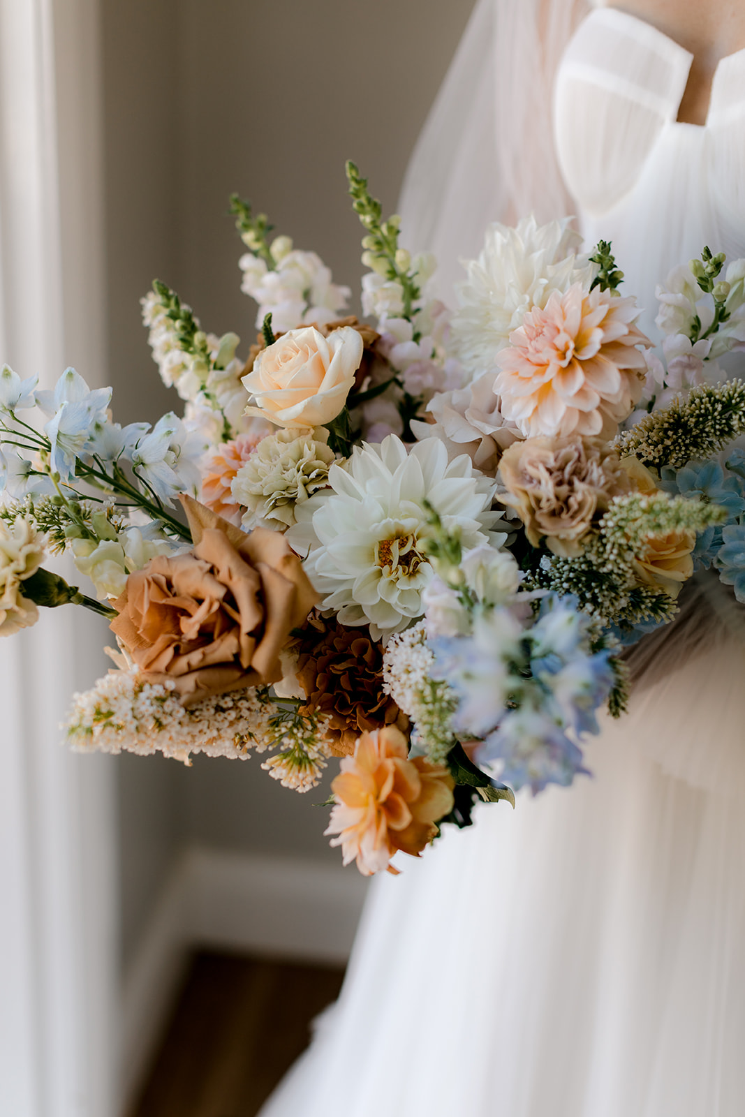 Close-up of chic bridal bouquet for an elegant country wedding.