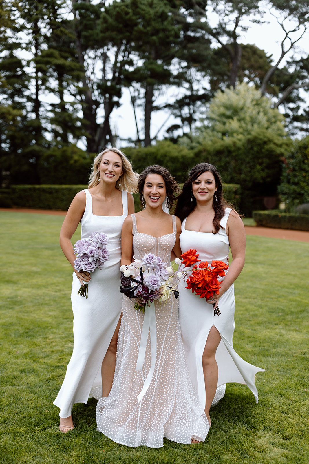Bridge together with her bridesmaids at the wedding in the Southern Highlands Bendooley Estate