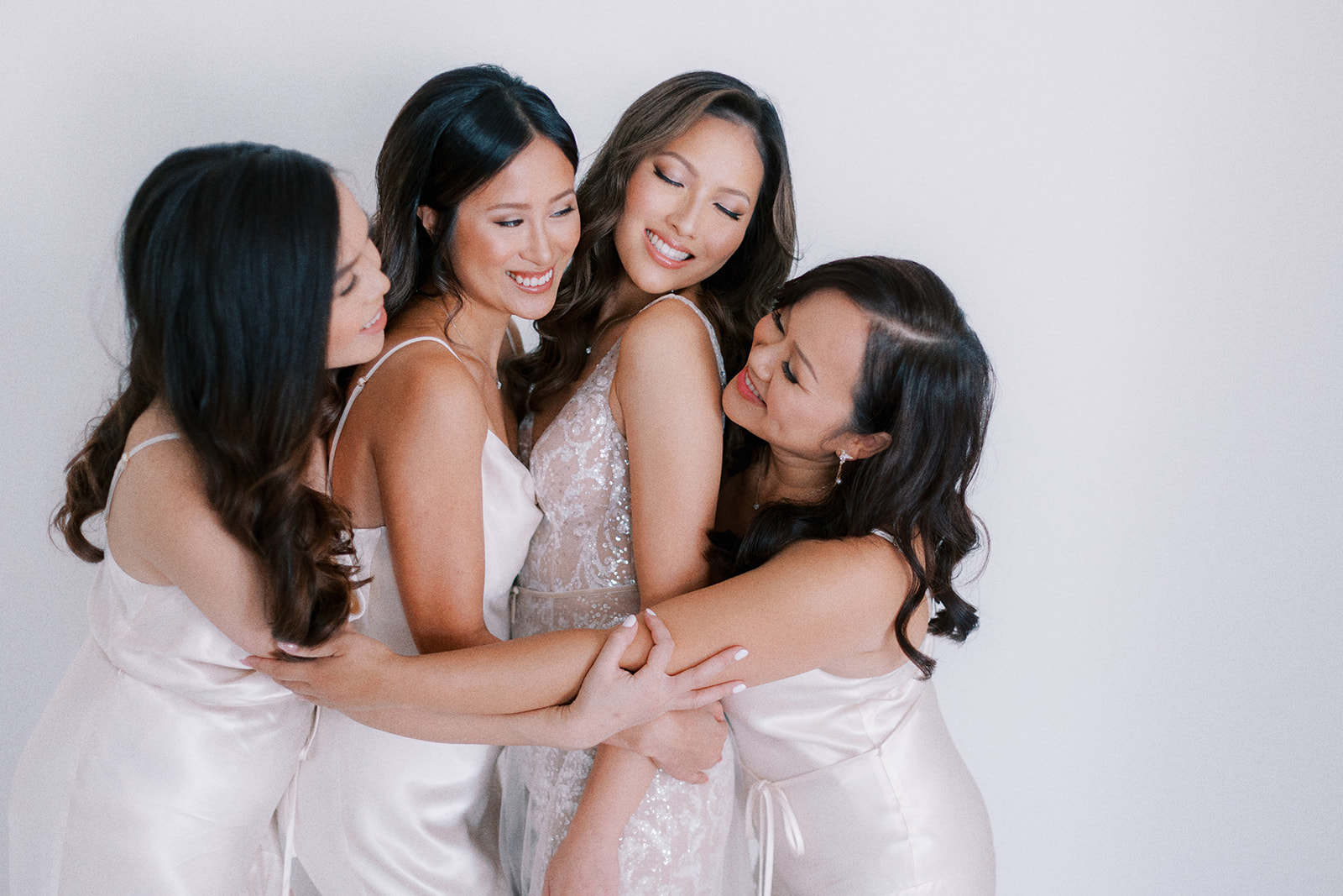 bridal party laughing 