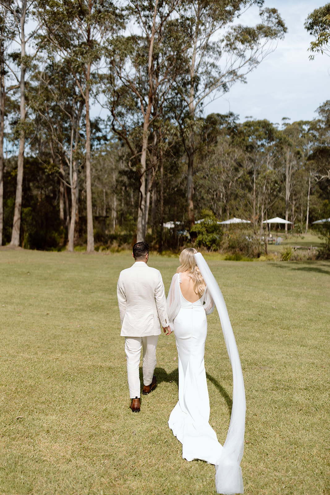 Wedding ceremony in the South Coast Bawley Vale Estate