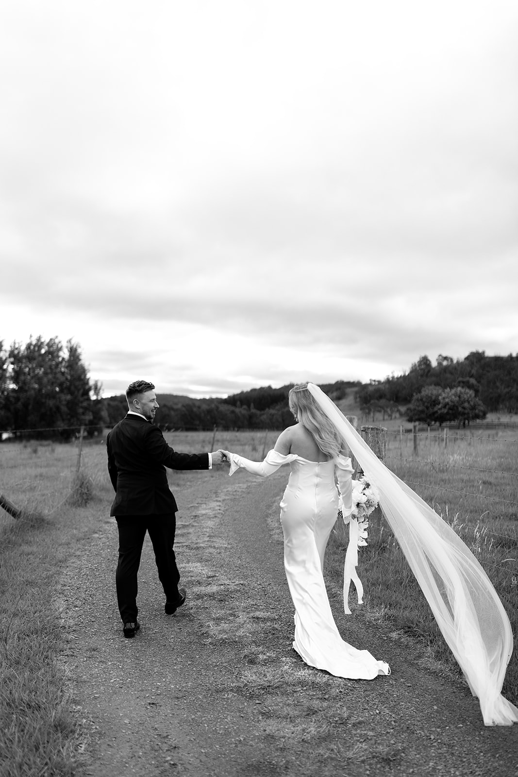 Bridal portraits at the wedding in the Southern Highlands Bendooley Estate