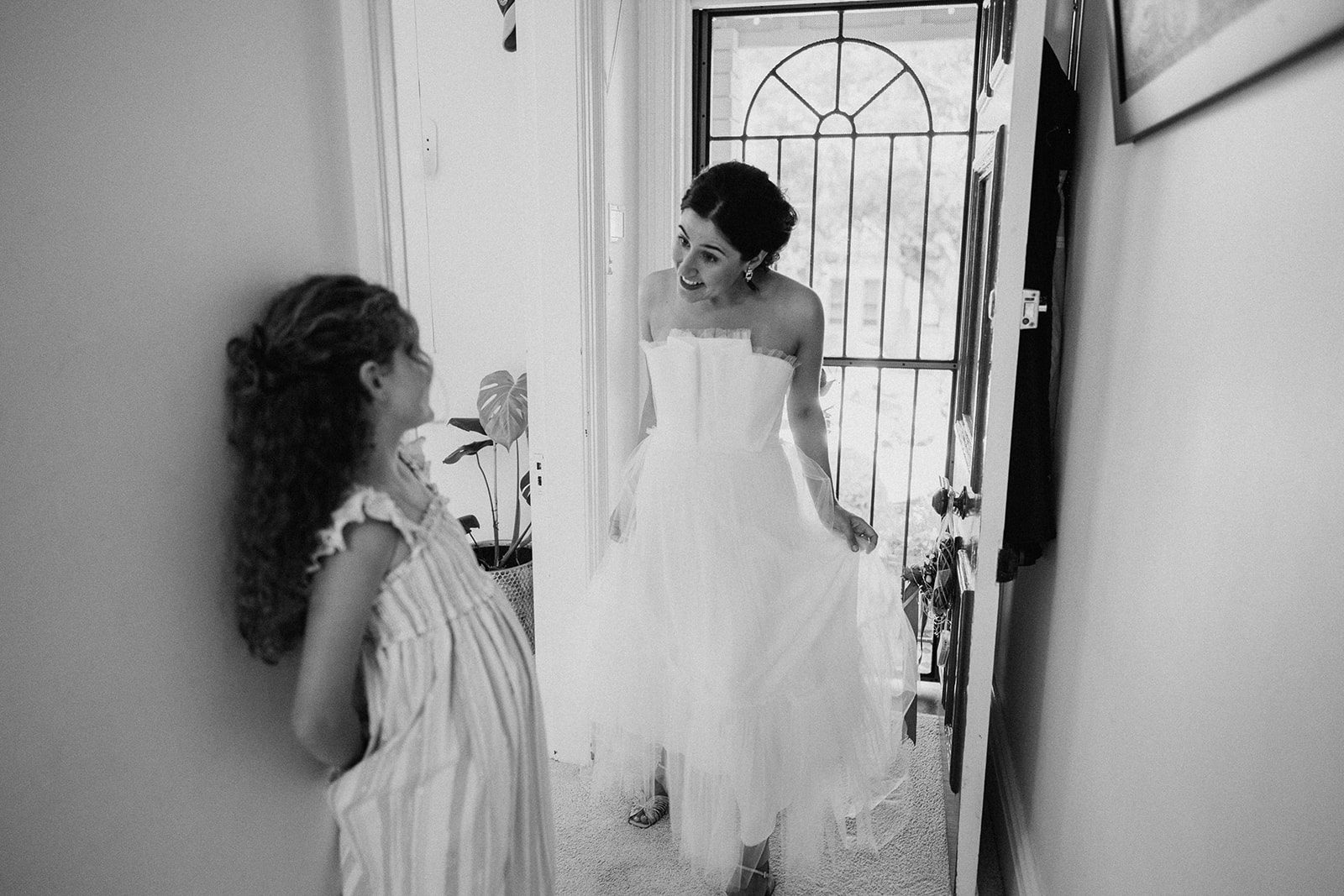 bride with her niece