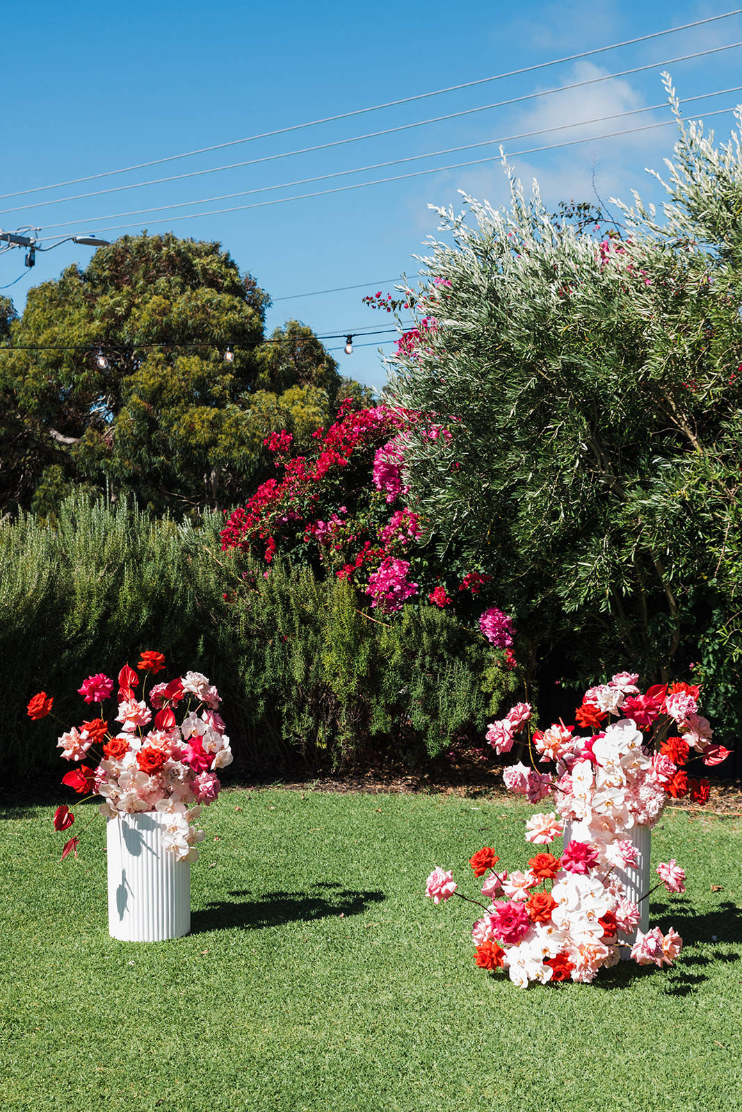 Pink and red wedding flower inspiration 