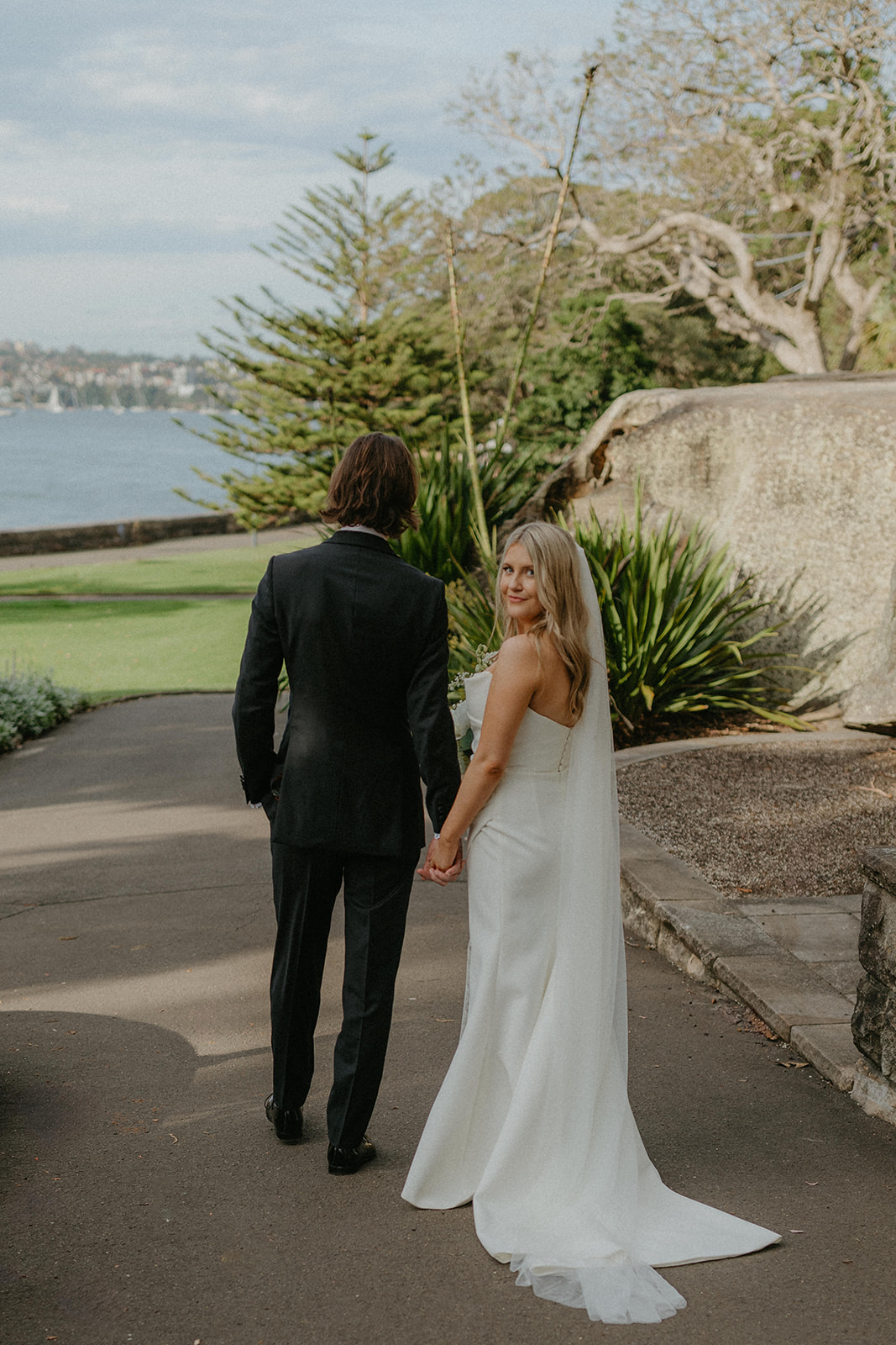 Artistic  Timeless Sydney Botanic Garden Wedding Bridal Portrait Akaness Sharks Photo