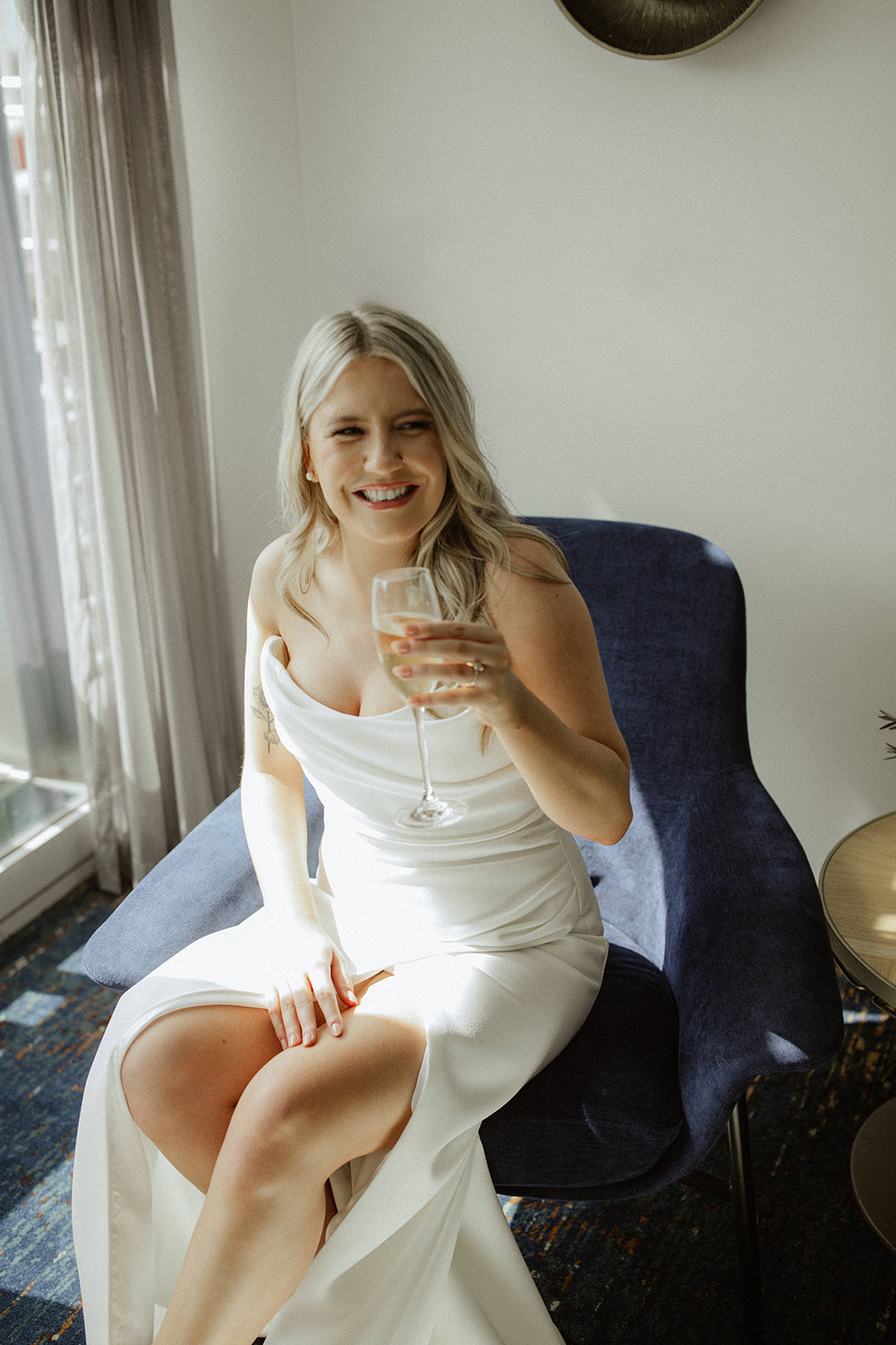 Sophisticated Bride in Pier One Hotel Sydney  